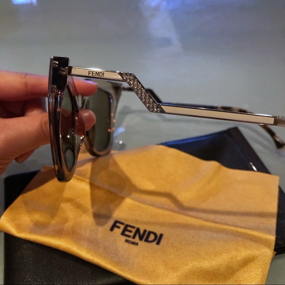 Fendi 52mm Cat Eye Sunglasses Iridia Dove Grey - Picture 6 of 8